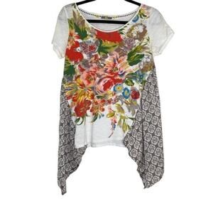 Little Yellow Button Anthropologie Elysia Handkerchief Hem Floral T Shirt Small